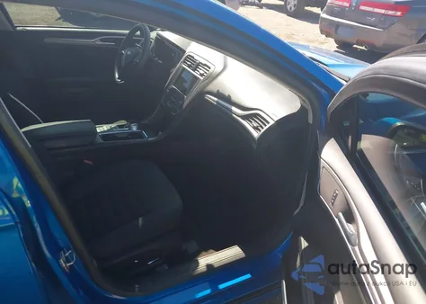 2019 Ford Fusion Hybrid Se from USA, damaged, VIN 3FA6P0LU0KR173952